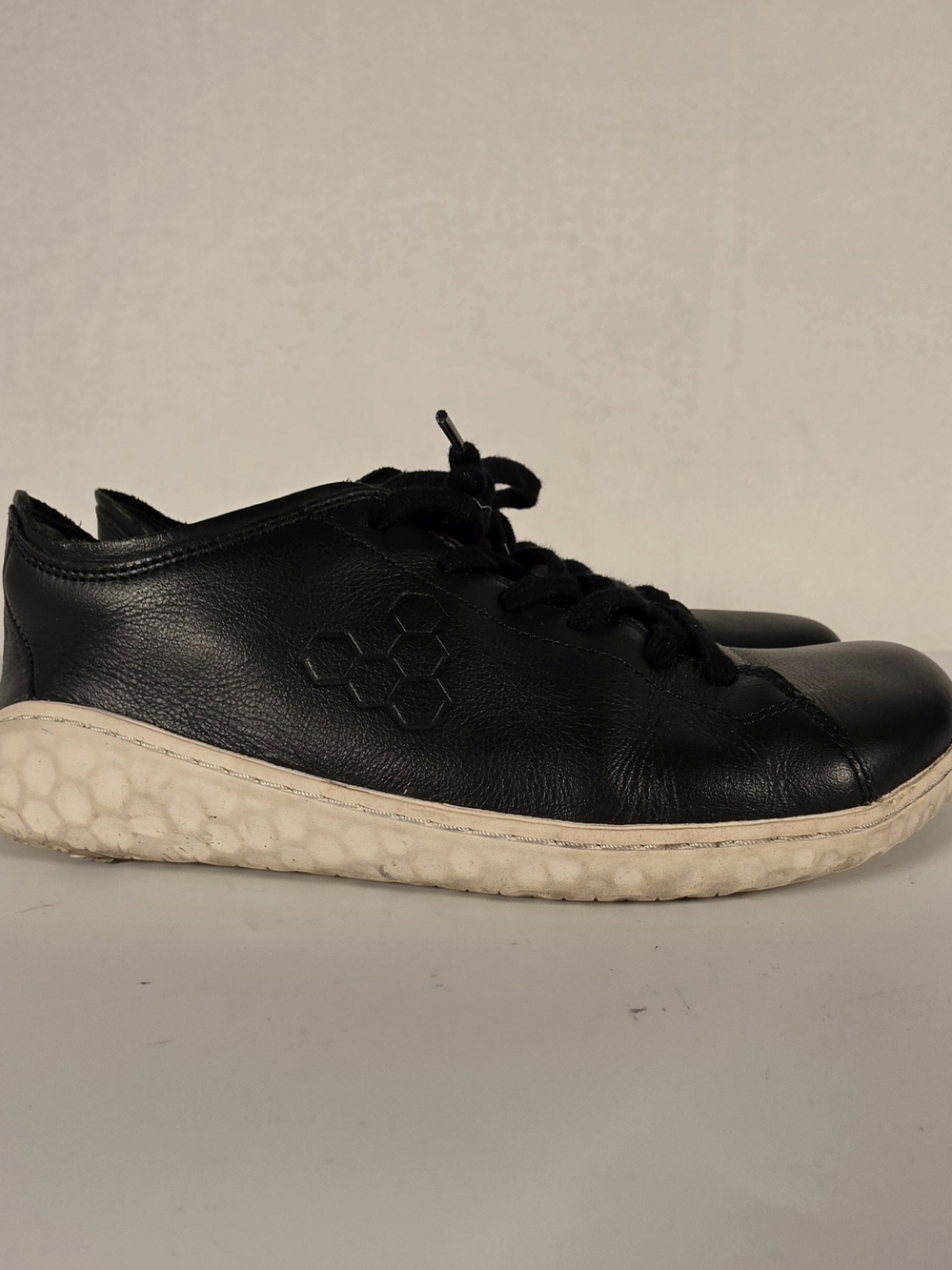 Vivobarefoot Geo Court III Lace Up Sneakers